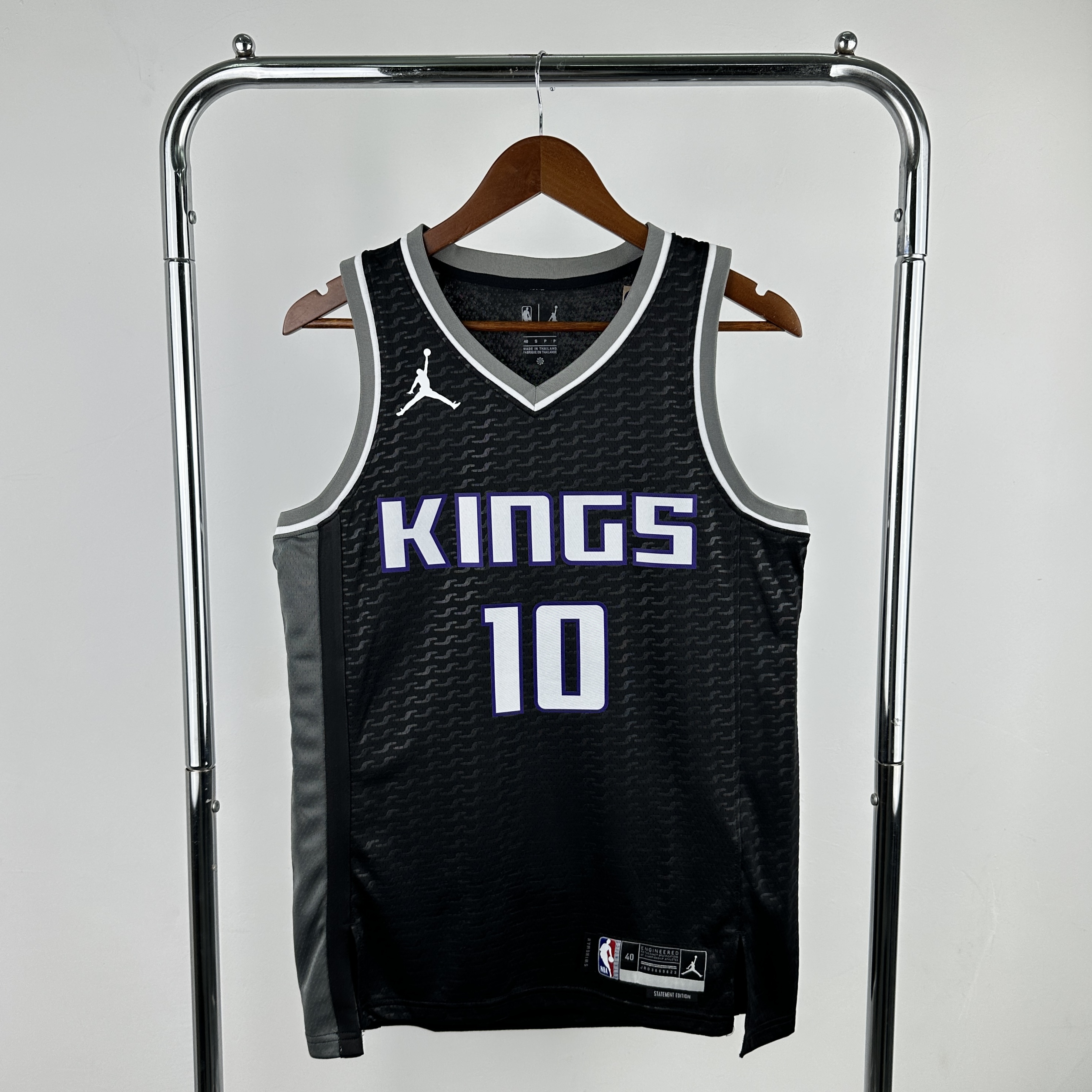 Men Sacramento Kings #10 Derozan Black Season 2024 NBA Jersey->sacramento kings->NBA Jersey